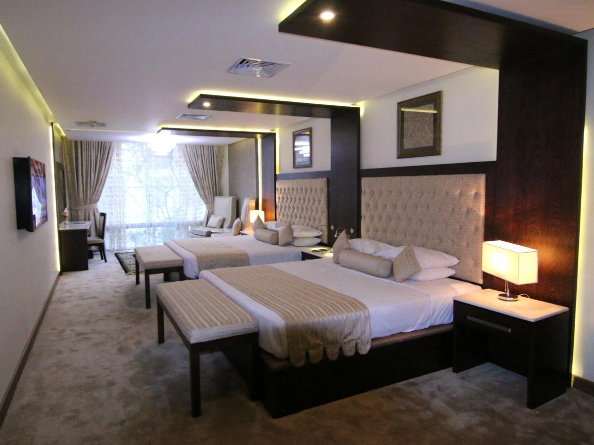Islamabad Hotel Buitenkant foto