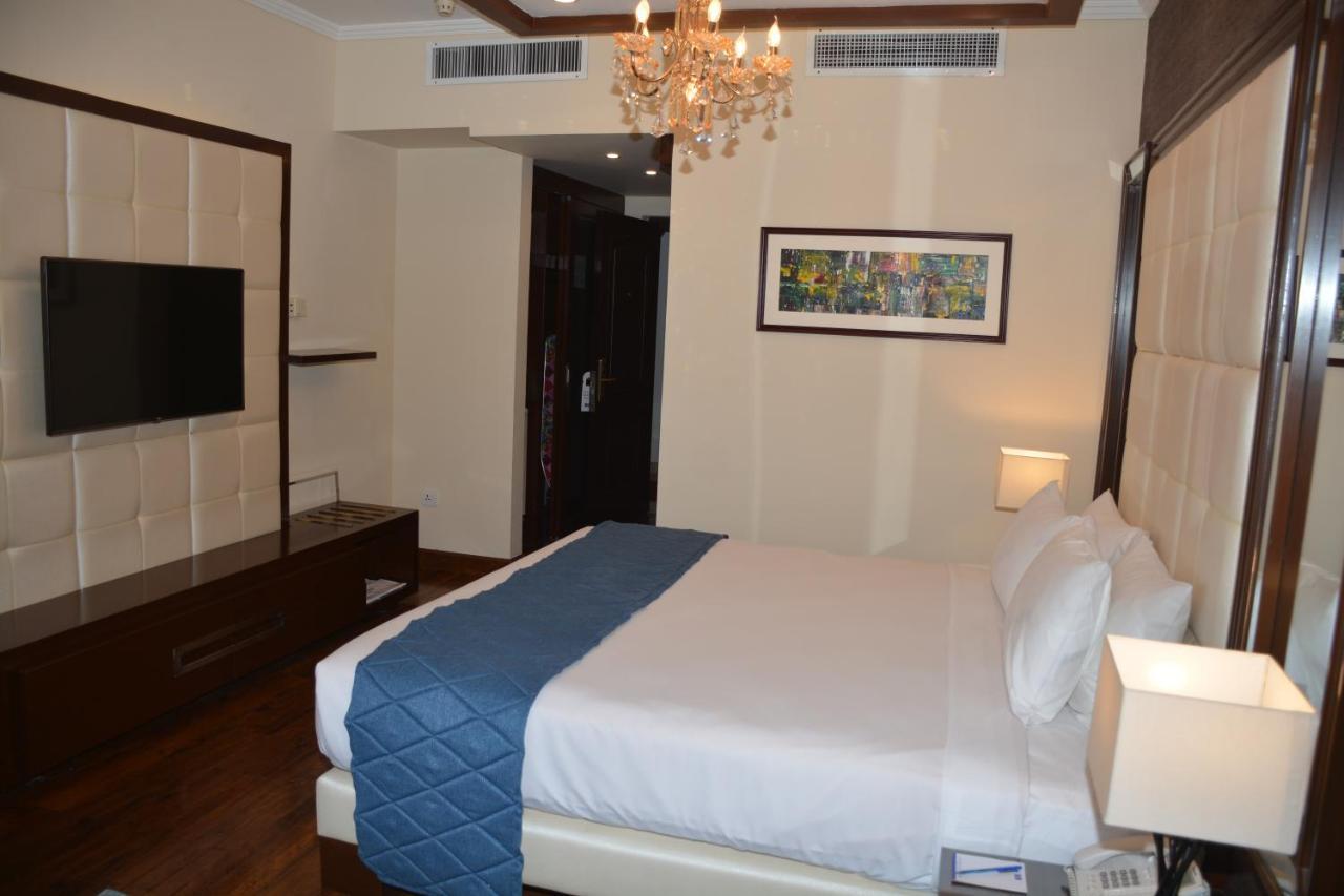 Islamabad Hotel Buitenkant foto